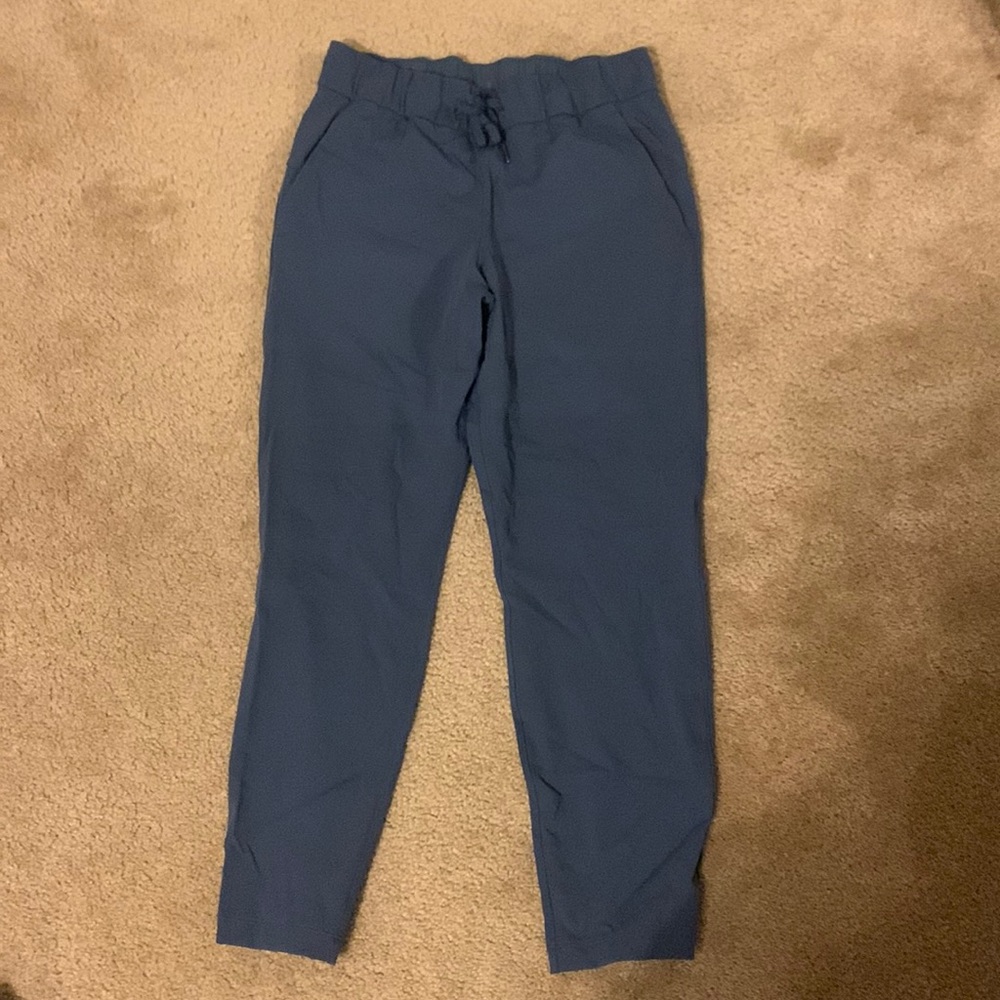 Women’s Lululemon Sweatpants